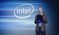 Intel shows off 10nm Cannon Lake wafer at Beijing event