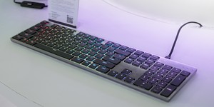 Modding a Tesoro Gram XS Low-Profile Keyboard