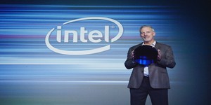 Intel shows off 10nm Cannon Lake wafer at Beijing event