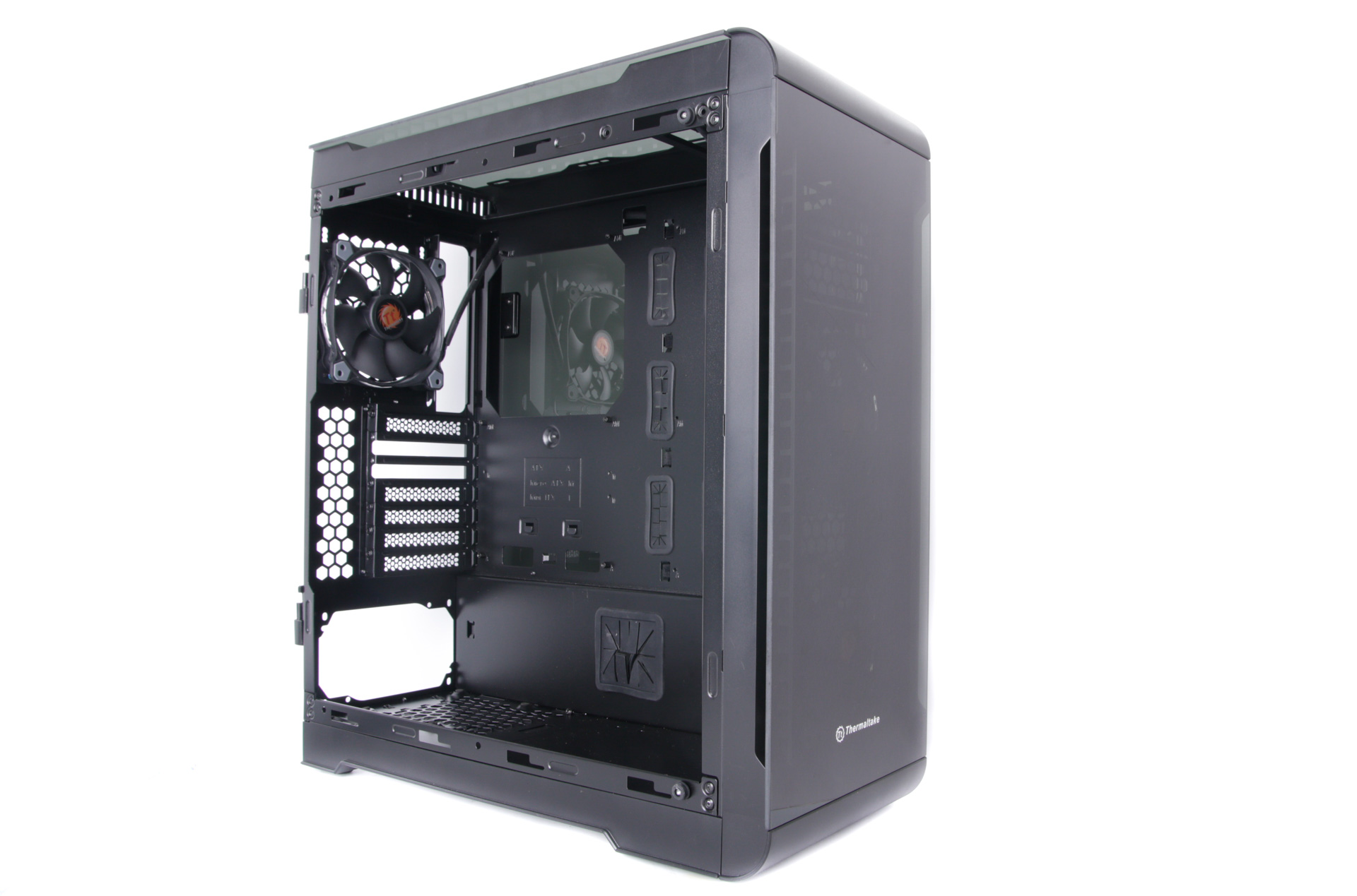 Thermaltake View 32 Review | bit-tech.net